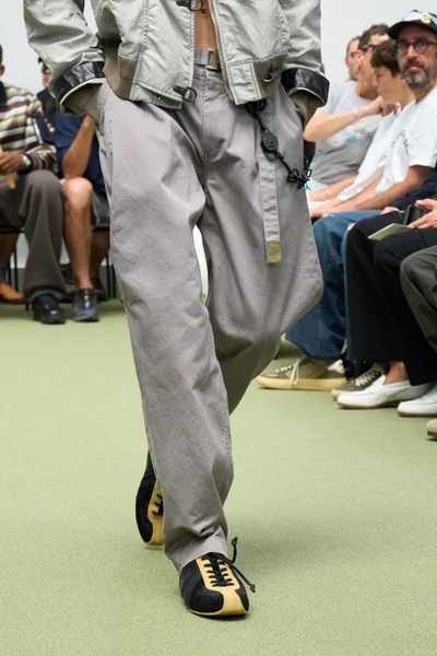 Look 84